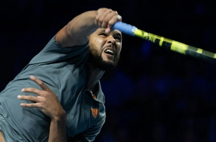 Le Français Jo-Wilfried Tsonga contre le Slovène Aljaz Bedene en finale du tournoi de Metz, le 22 septembre 2019