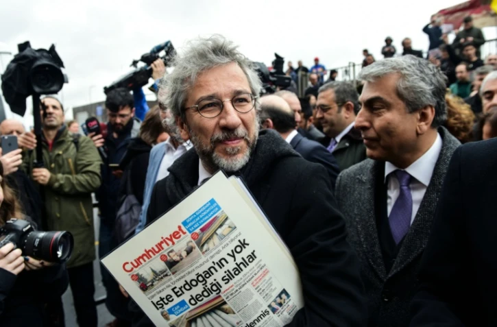 Can Dundar à son arrivée au tribunal le 25 mars 2016 à Istanbul