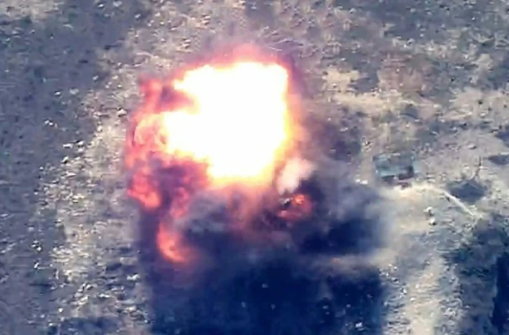 Photo fournie par Bakou le 19 septembre 2023 d'une explosion au Nagorny Karabakh