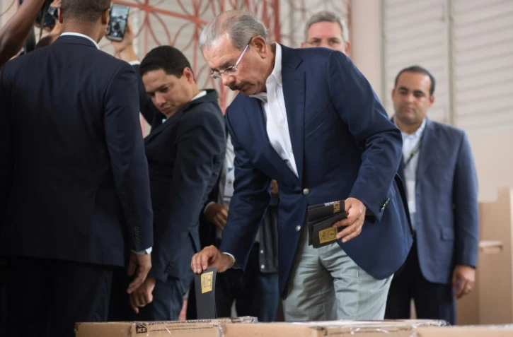 République dominicaine: le président sortant favori des élections