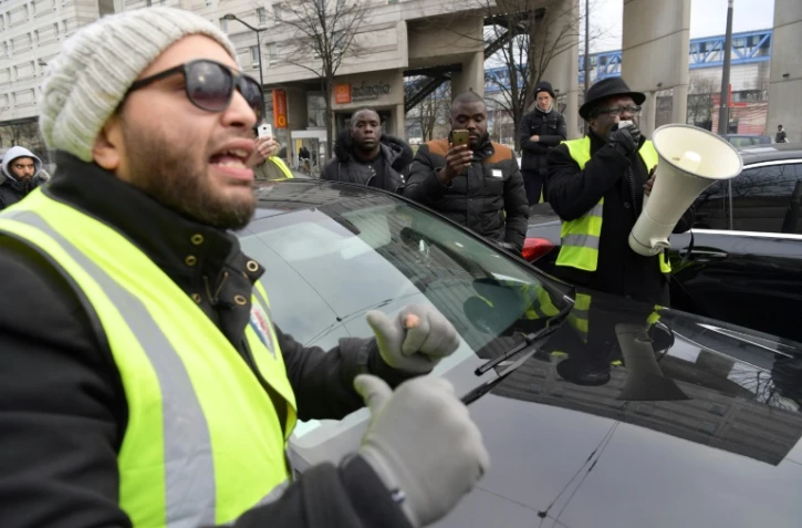 Manifestation de VTC à la Porte de la Villette, le 23 décembre 2016
