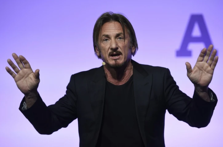 L'acteur américain Sean Penn pendant la COP21, au Bourget, près de Paris, le 5 décembre 2015
