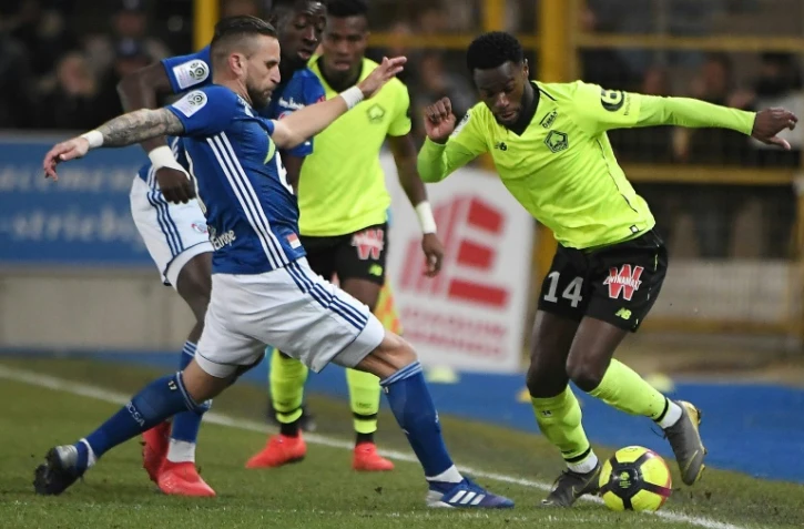 Le milieu de terrain de Strasbourg Anthony Gonçalvès (g) buteur à domicile lors du match nul 1-1 face à Lille en 26e journée de L1 le 22 février 2019