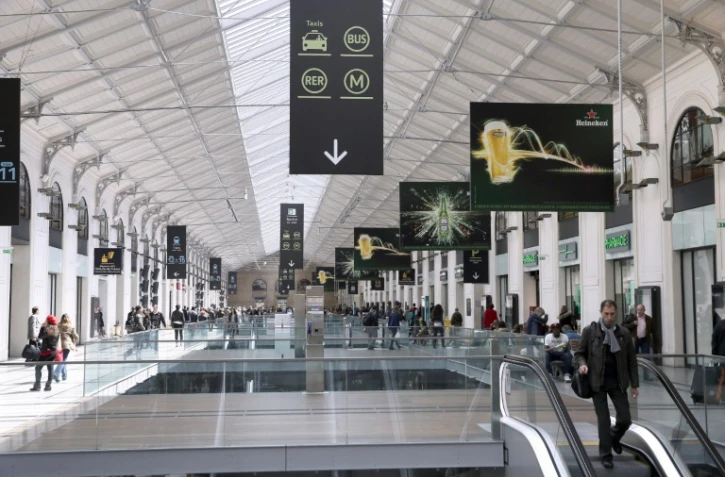 La Salle des Pas Perdus de la gare Saint-Lazare Ă paris le 14 mai 2014