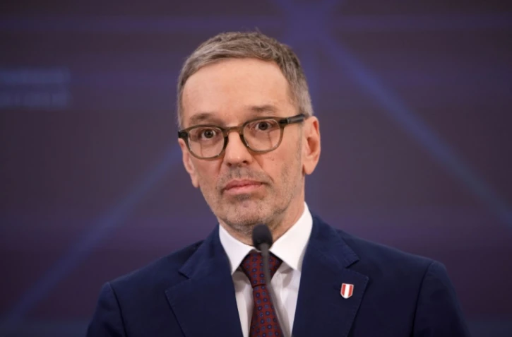 Le chef du parti d'extrĂŞme droite FPĂ– Herbert Kickl, le 13 janvier 2025 Ă Vienne