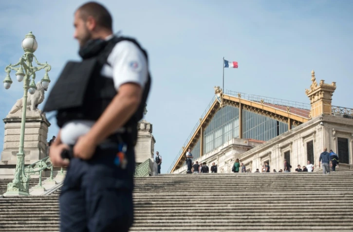 Un officier de police devant la gare Saint-Charles à Marseille, le 1er octobre 2017