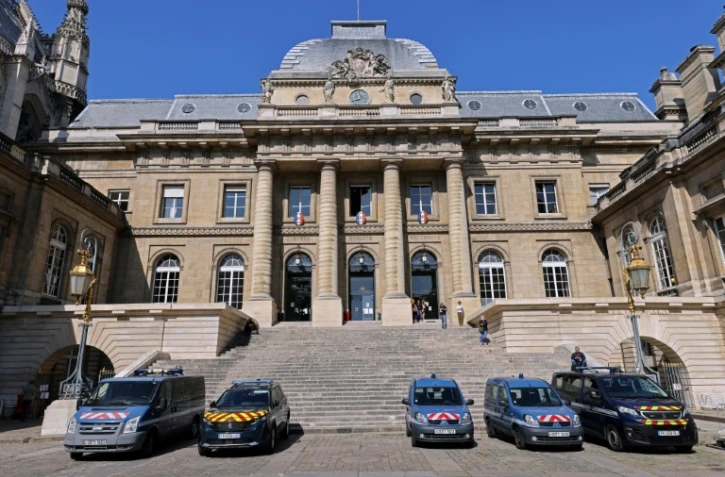 Le procès de l'ex-rebelle congolais Roger Lumbala s'ouvre mercredi à Paris, une audience historique sur les atrocités commises dans l'est de la République démocratique du Congo