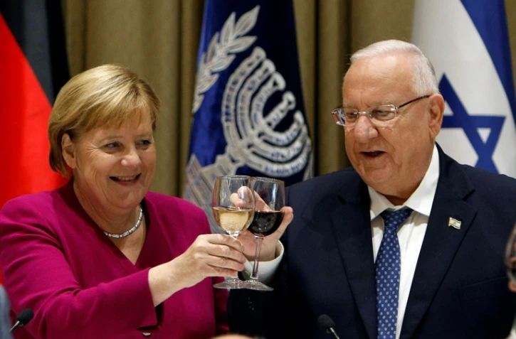 La chancelière allemande Angela Merkel et l'alors président israélien Reuven Rivlin à Jérusalem, le 4 octobre 2018