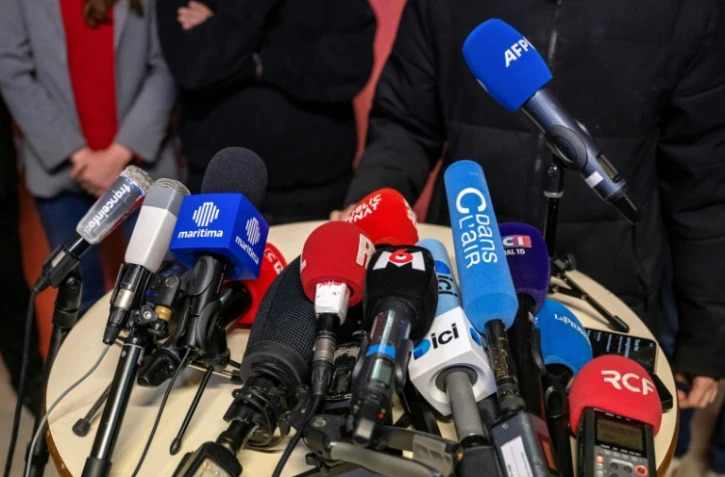 Lors d'une conférence de presse à Marseille entre les deux tours des élections municipales, le 17 mars 2026