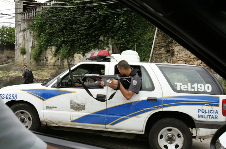 Des policiers brésiliens