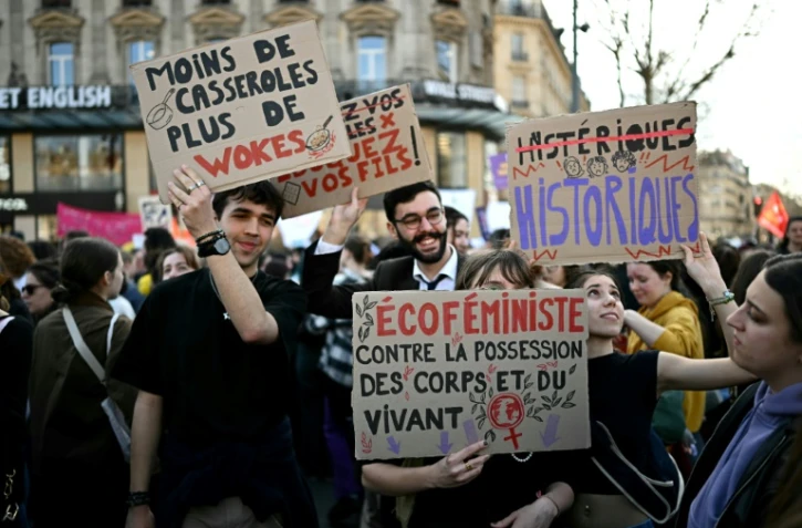 Rassemblement à l'occasion de la journée internationale des droits des femmes, le 8 mars 2025 à Paris
