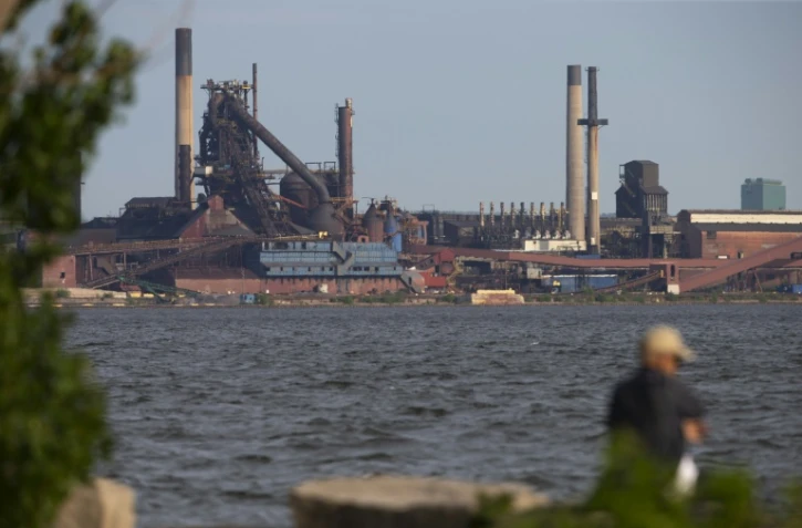 Le site industriel dans le port de Hamilton en Ontario, le 31 mai 2018