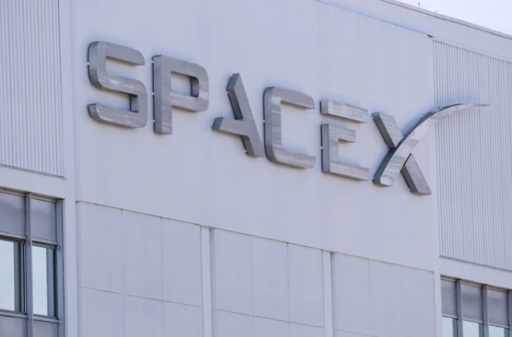 Un bâtiment de l'entreprise SpaceX à Hawthorne, en Californie, le 26 mars 2026