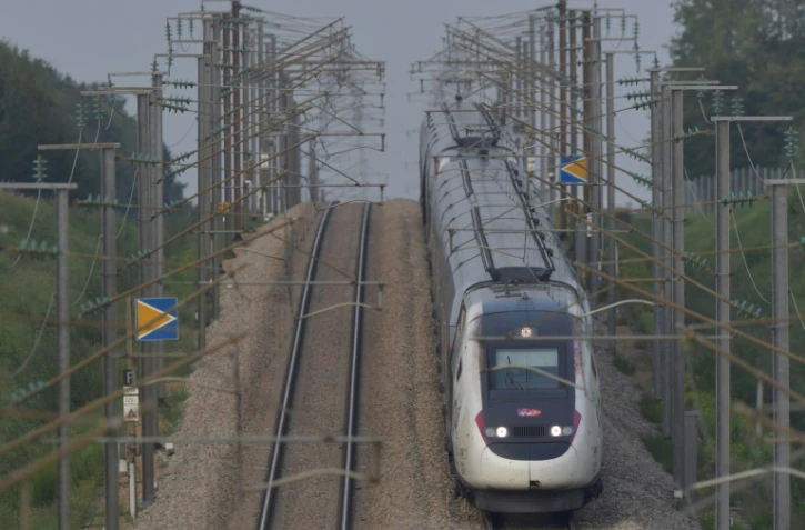 Un TGV de la SNCF sur la ligne Paris-Bordeaux, le 31 août 2024