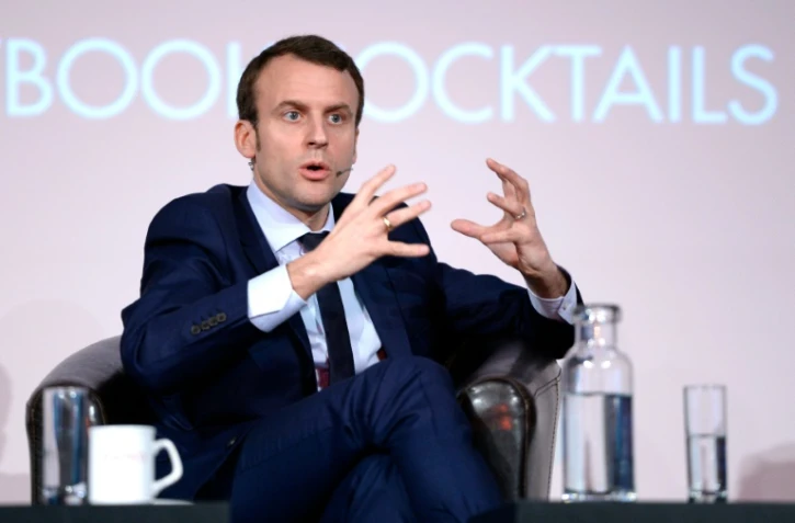 Le ministre de l'Economie, Emmanuel Macron, lors d'un débat organisé par le think tank "Politico" à Bruxelles le 18 avril 2016