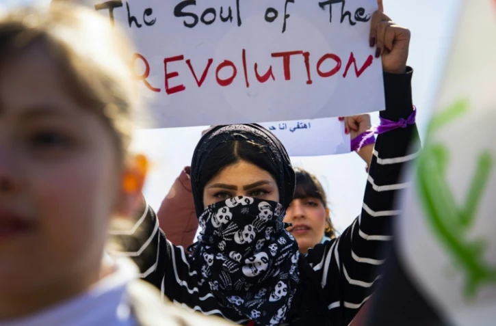 Une Irakienne dans une manifestation anti-gouvernementale à Najaf, au centre du pays, le 13 février 2020