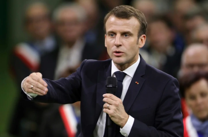 Emmanuel Macron lance le grand débat devant les maires normands réunis à Grand Bourgtheroulde, le 15 janvier 2019