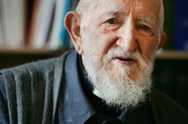 L'abbé Pierre, prêtre catholique, le 5 août 2007 à Alfortville
