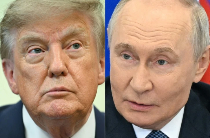 Combo de Vladimir Poutine et de Donald Trump