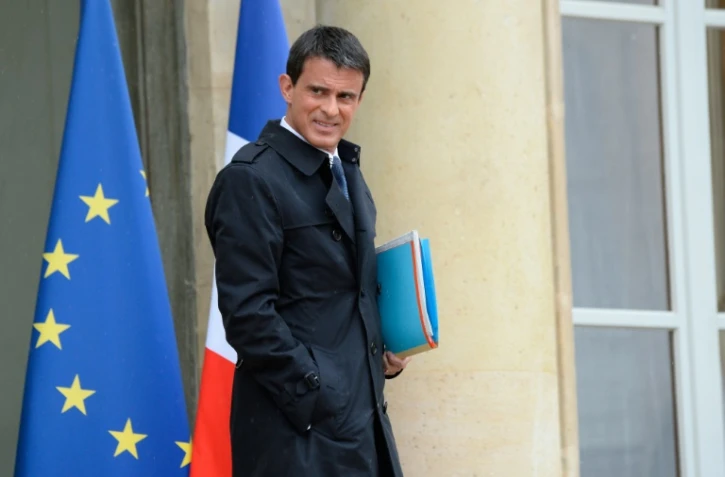 Le Premier ministre Manuel Valls quitte l'Elysée après le conseil des ministres extraordinaire, le 10 mai 2016