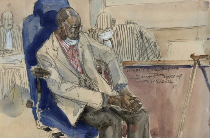Croquis d'audience de l'ex-préfet rwandais Laurent Bucyibaruta lors de son procès pour génocide, le 9 mai 2022 à Paris