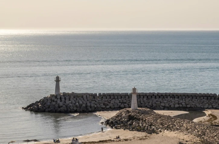 faibles niveaux d'eau à la station balnéaire d'Avaza, sur la mer Caspienne, le 13 septembre 2023 au Turkménistan 