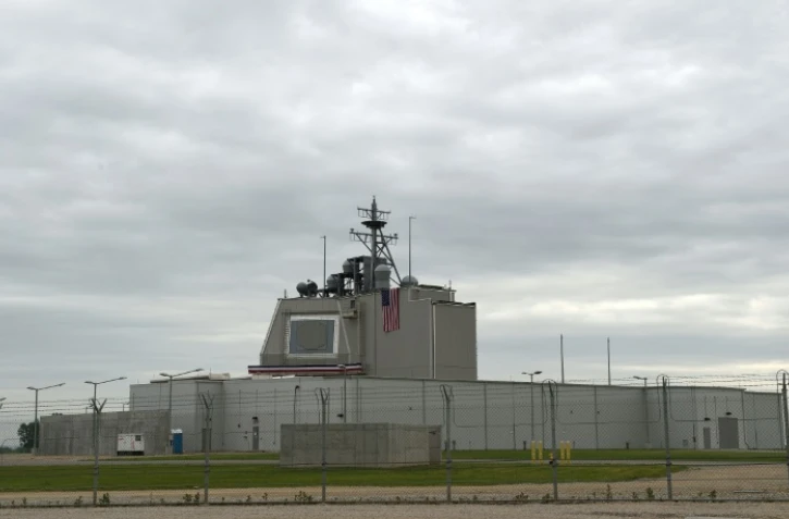 Le système antimissile américain à la base militaire de Deveselu, au sud de la Roumanie le 12 mai 2016