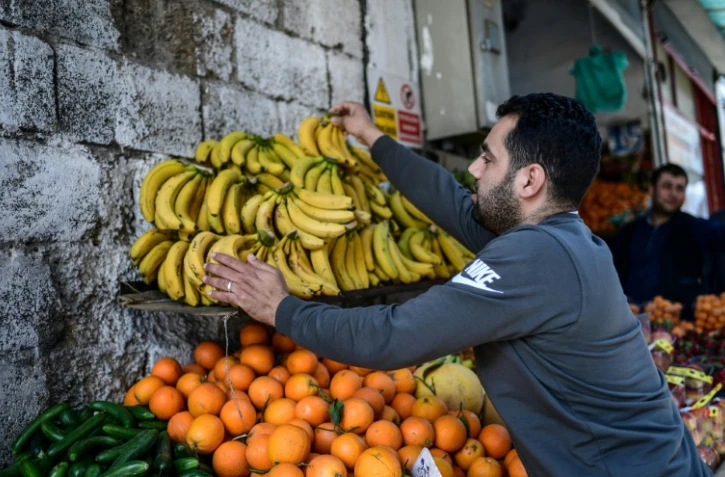 Un vendeur syrien de fruits et légumes à Gaziantep en Turquie le 1er mai 2018
