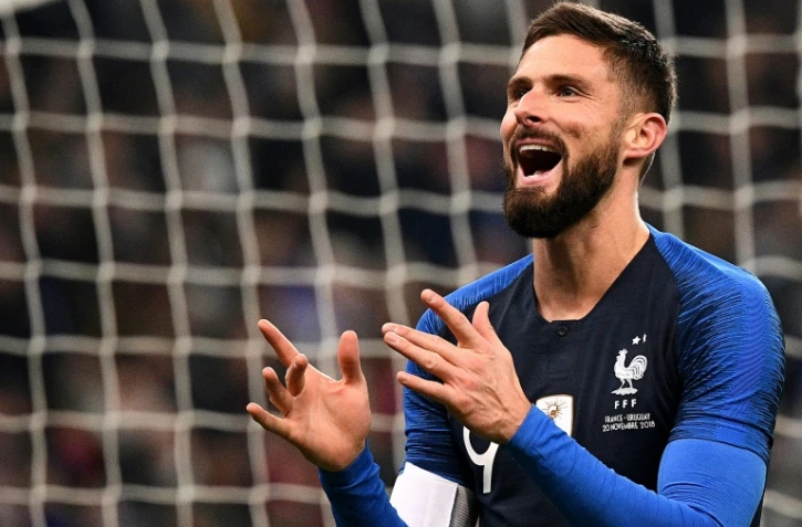 Le Français Olivier Giroud buteur lors de la victoire 1-0 face à l'Uruguay en match amical au Stade de France le 20 novembre 2018