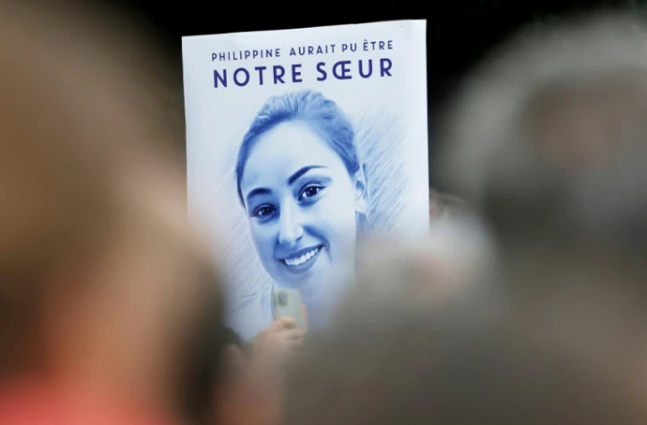 Taha O., soupçonné du meurtre de Philippine en septembre et arrêté en Suisse, a été remis aux autorités françaises et doit être présenté à un juge d'instruction