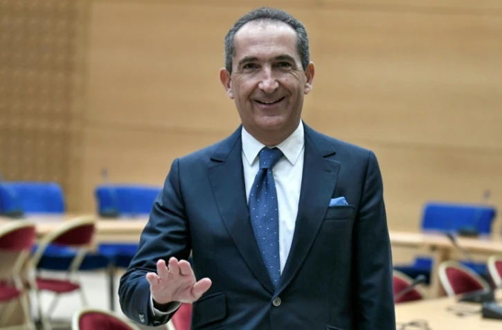 Patrick Drahi devant une commission parlementaire sur la concentration des médias au Sénat, à Paris le 2 février 2022