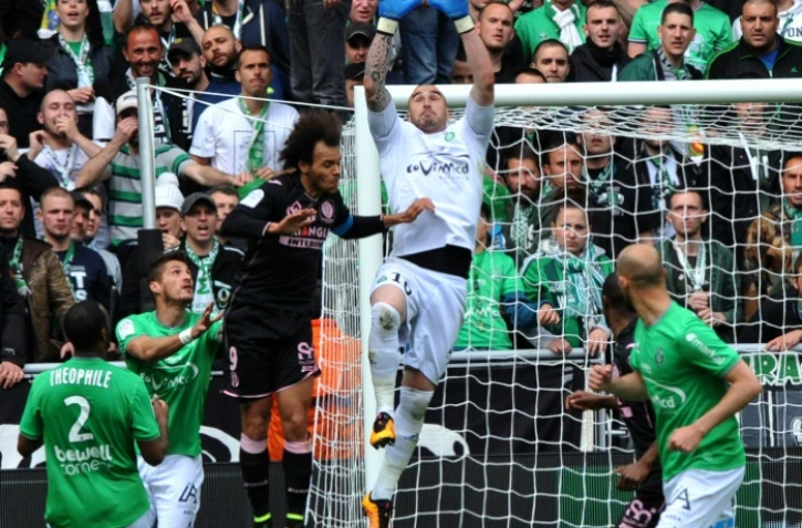 Le gardien de Saint-Etienne Stéphane Ruffier lors du match contre Toulouse, le 30 avril 2016 à Geoffroy Guichard