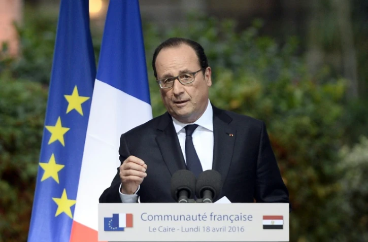 Le président François Hollande s'adresse à la communauté française au Caire, le 18 avril 2016