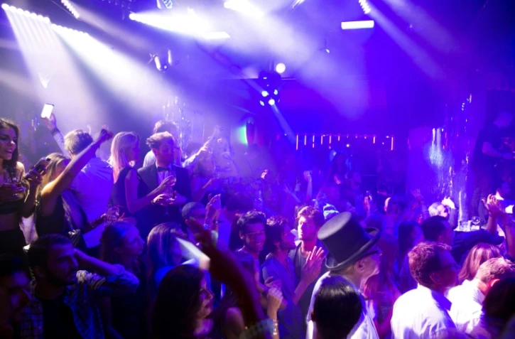 Une soirée le 3 septembre 2015 dans la célèbre discothèque parisienne "Queen"