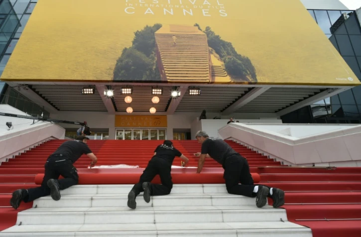 Préparatifs, mardi 10 mai 2016, avant la cérémonie d'ouverture du 69e Festival de Cannes