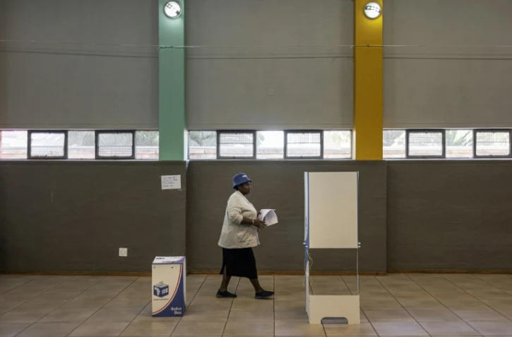 Un bureau de vote de Yeoville, dans le centre délabré de Johannesburg, le 27 mai 2024