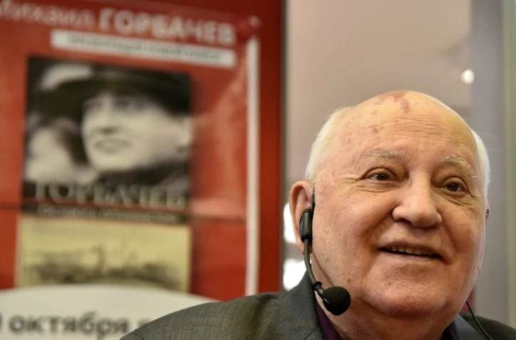 Mikhaïl Gorbatchev s'exprime lors de la présentation de son livre "Je reste un optimiste" dans une librairie à Moscou, le 10 octobre 2017