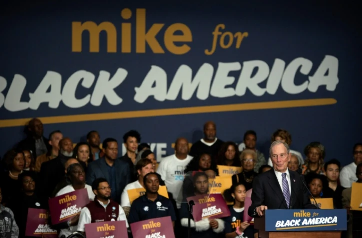 Mike Bloomberg, candidat à la primaire démocrate, s'adresse au public lors d'un meeting à Houston le 13 février 2020.