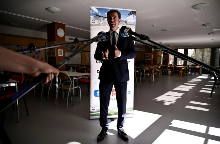 Olivier Veran lors d'une visite à l'hôpital universitaire de Dijon, le 29 mai 2020