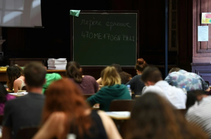 Des lycéens passent une épreuve du bac, le 15 juin 2017 à Strasbourg