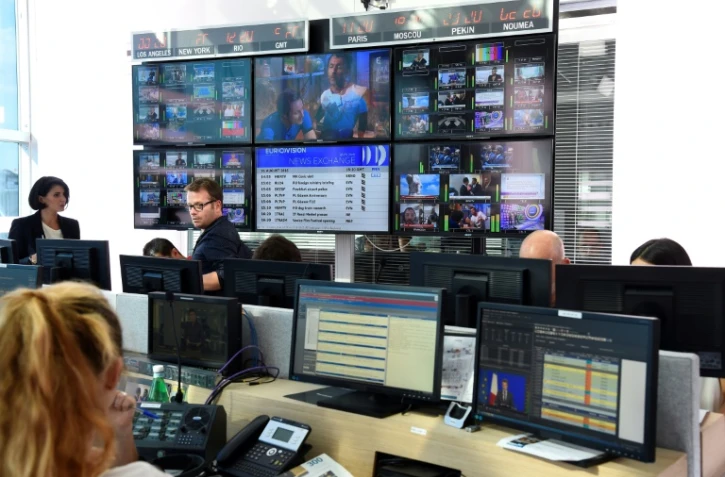 Les journalistes de franceinfo dans les studios de la Maison de la Radio le 31 août 2016 à Paris