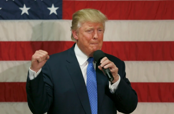 Donald Trump, ici en meeting dans le New Hampshire le 6 octobre 2016, a présenté ses excuses après la découverte de propos vieux de 11 ans mais particulièrement dégradants sur les femmes