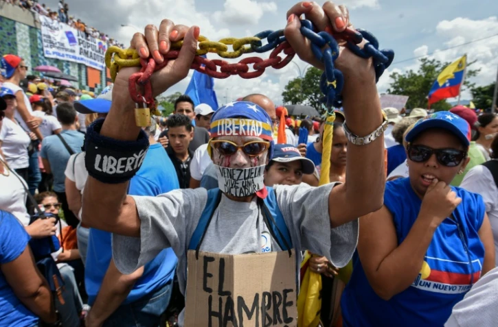 Manifestation à Caracas contre le président vénézuélien Nicolas Maduro, le 26 octobre 2016