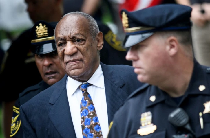 L'acteur américain Bill Cosby arrive au tribunal, le 24 septembre 2018 à Norristown (Pennsylvanie)