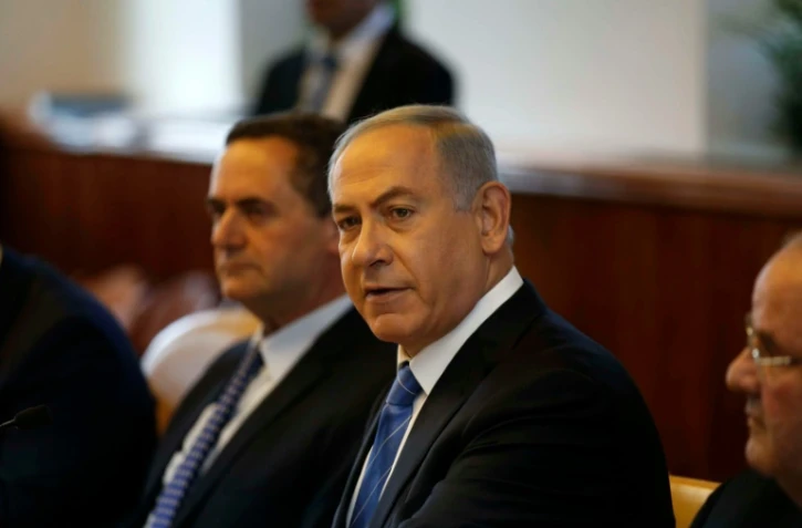 Benjamin Netanyahu préside le conseil des ministres à Jérusalem, le 8 mai 2016