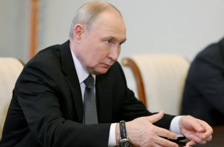 Vladimir Poutine à Saint-Pétersbourg le 18 juin 2025 