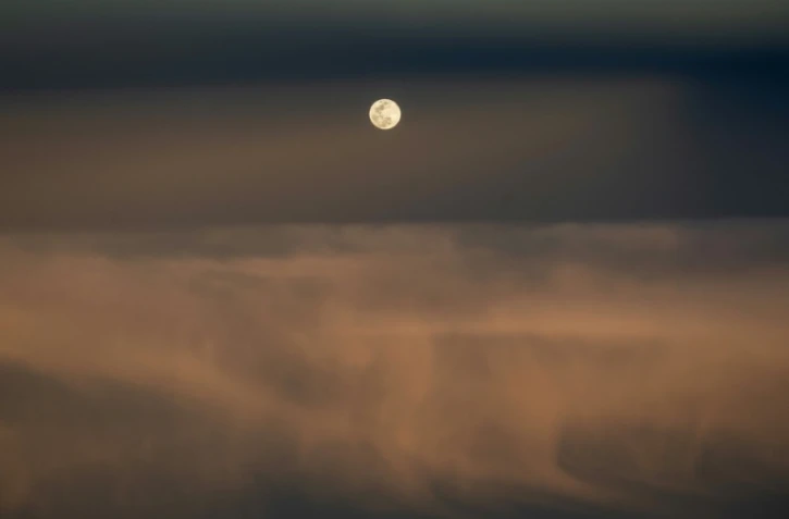 Après l'échec de la tentative d'alunissage d'une première entreprise américaine le mois dernier, une autre société doit décoller de Floride pour la Lune dans la nuit de mardi à mercredi