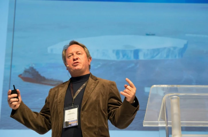 Le capitaine Sud-africano-zambien Nick Sloane présente son projet de remorquage d'un iceberg vers Le Cap, victime d'une sécheresse historique, le 16 mai 2018