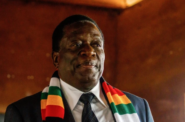 Le président zimbabwéen Emmerson Mnangagwa après avoir voté aux élections générales, le 30 juillet 2018 à Kwekwe