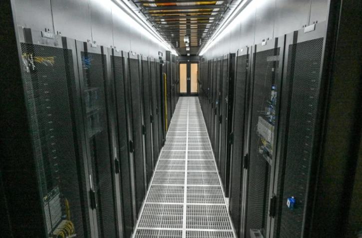 Des serveurs informatiques dans les locaux de la société Digital Realty à Singapour, le 2 septembre 2026  